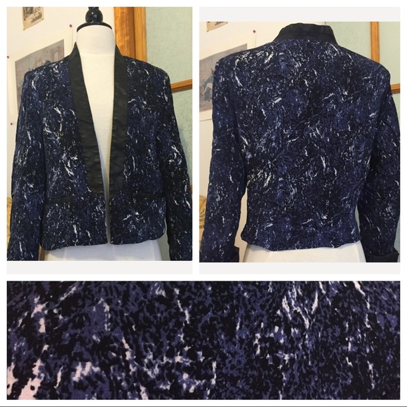 ❌SOLD❌Carmakoma Vegan Leather Psychedelic Swirl Blazer - Picture 5 of 14